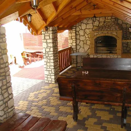 Inn Mistral *
